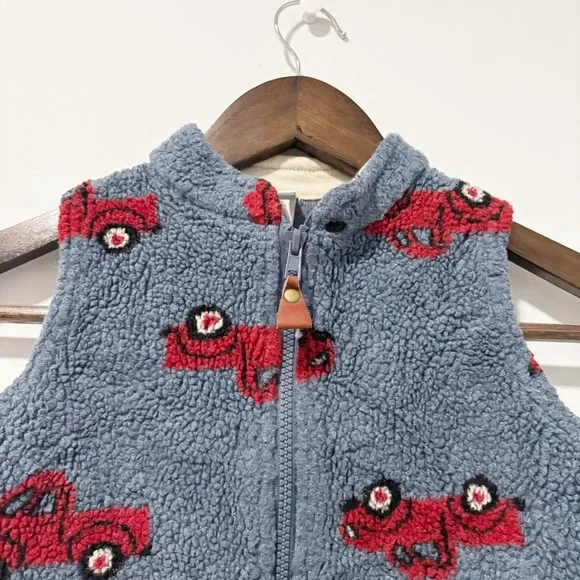 Hartstrings Boys Blue and Red Fleece Vest with Toy Truck Pattern Size 24M Vtg - Picture 6 of 9